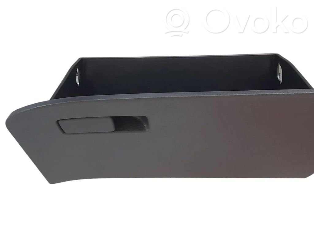 Glove box set   K6KCD57200,945101E000