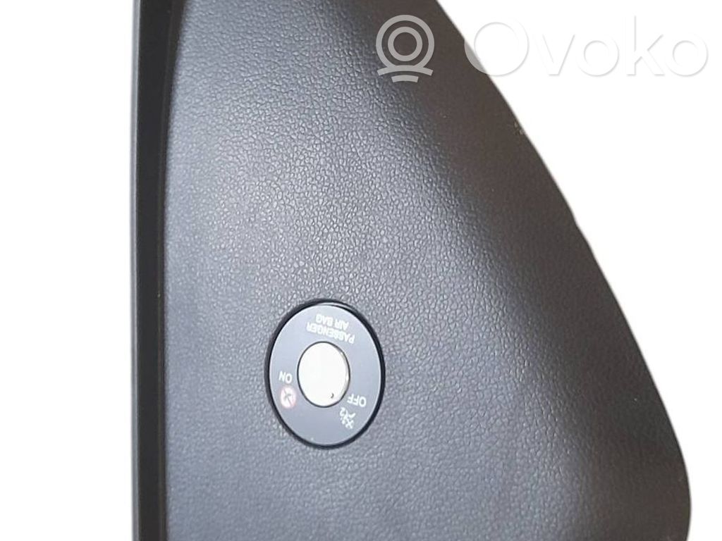 KIA Ceed Dashboard side end trim 