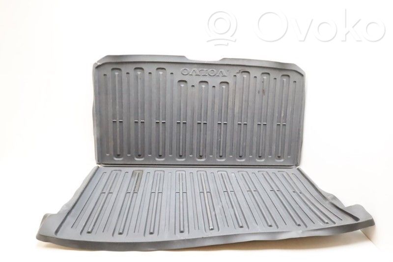 Trunk/boot mat liner
