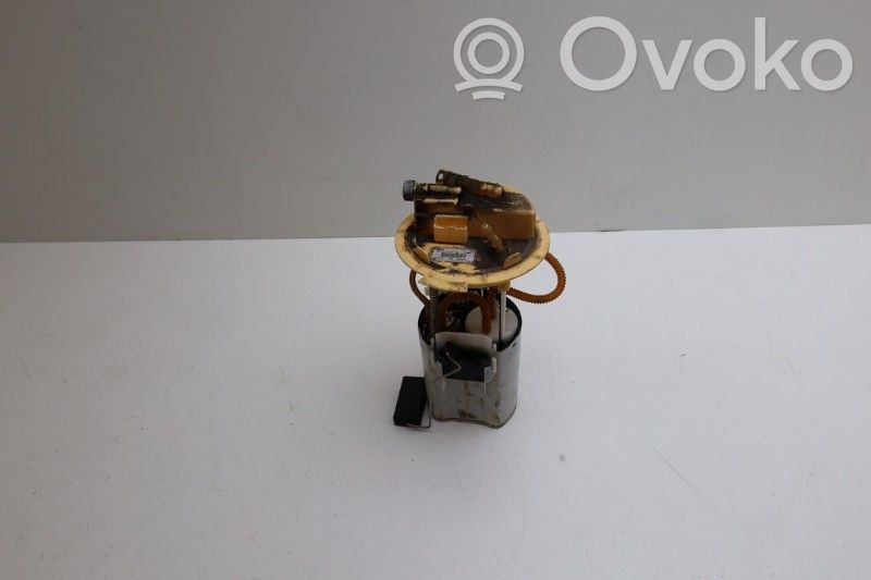 Volvo V60 Bomba interna de combustible 