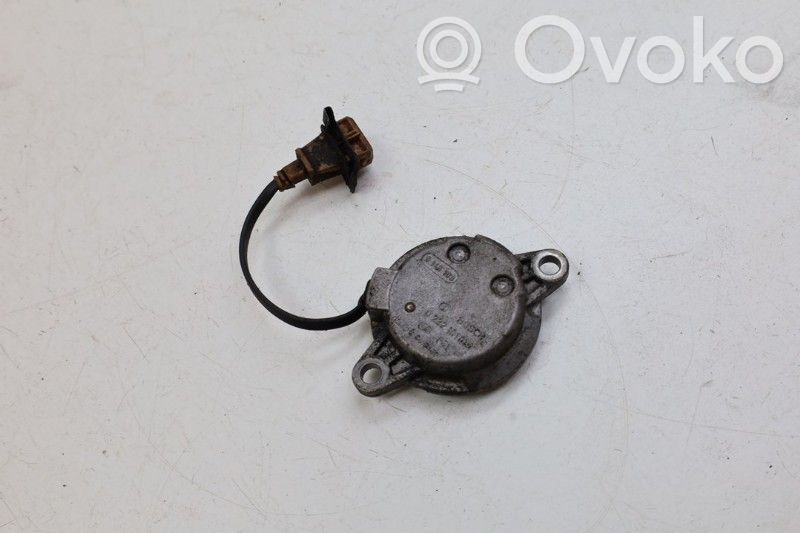 Volvo 850 Czujnik pozycji wału rozrządu 
