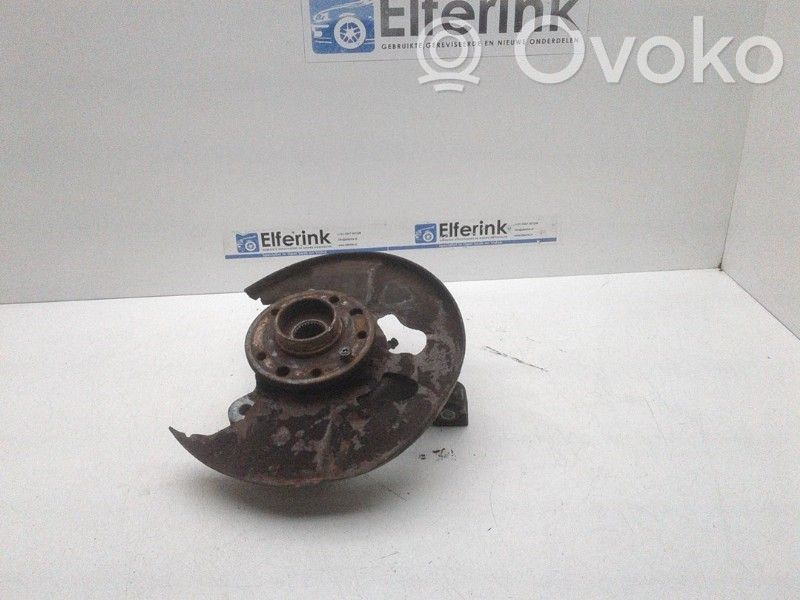 Saab 9-5 Priekšējā riteņa rumbas vārpstas šarnīrs (stupica, capfa) 