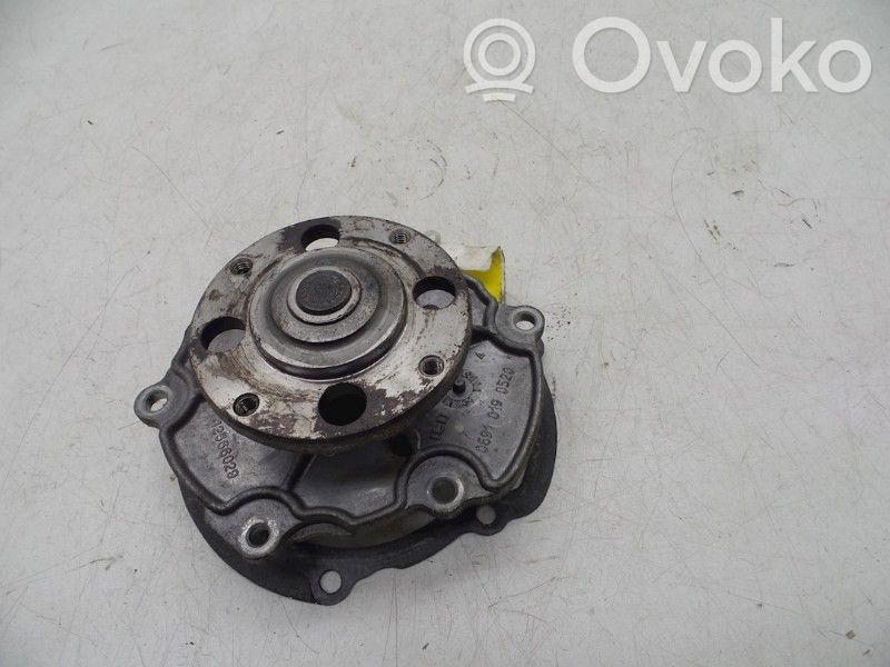 Pompe de circulation d'eau   12566029,12566029