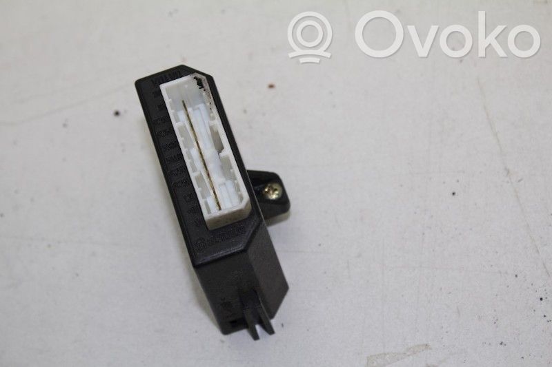 Volvo S40, V40 Muu rele 
