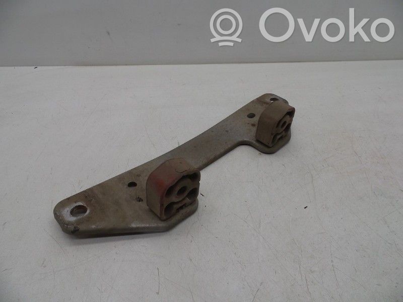 Saab 9-5 Suport/bridă fixare tobă eșapament 