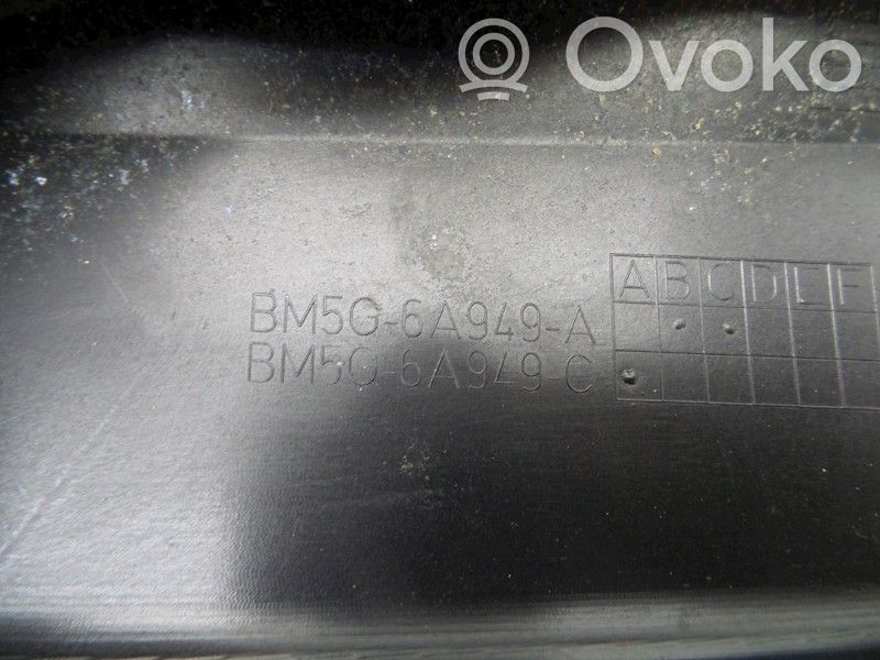 Volvo V60 Moottorin alustan välipohjan roiskesuoja 