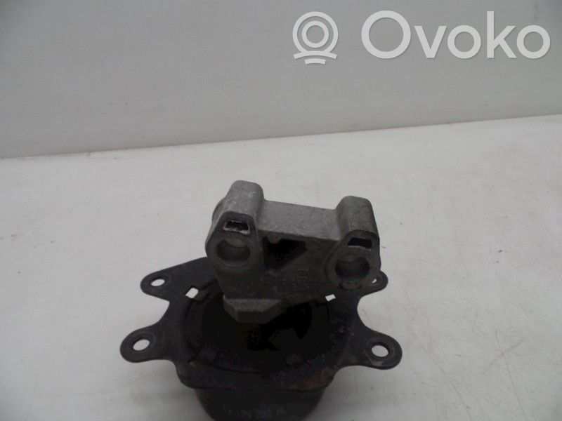 Engine mount bracket   13109200,13109202,13109200,13109202