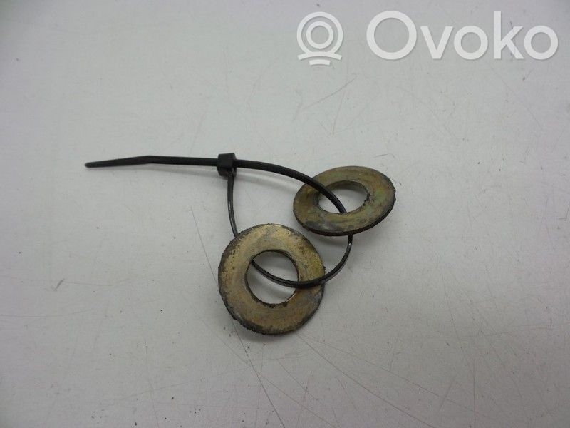 Mutterit/pultit   4333811,4333811