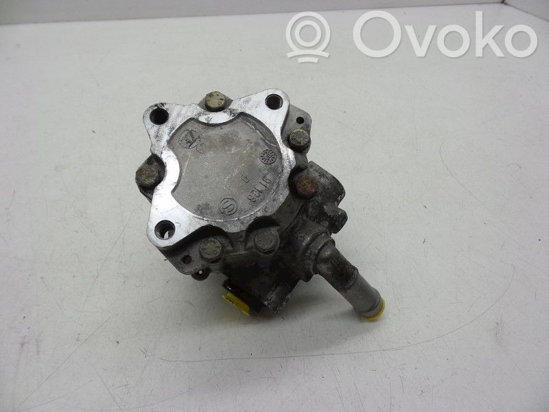 Saab 9-5 Ohjaustehostimen pumppu 