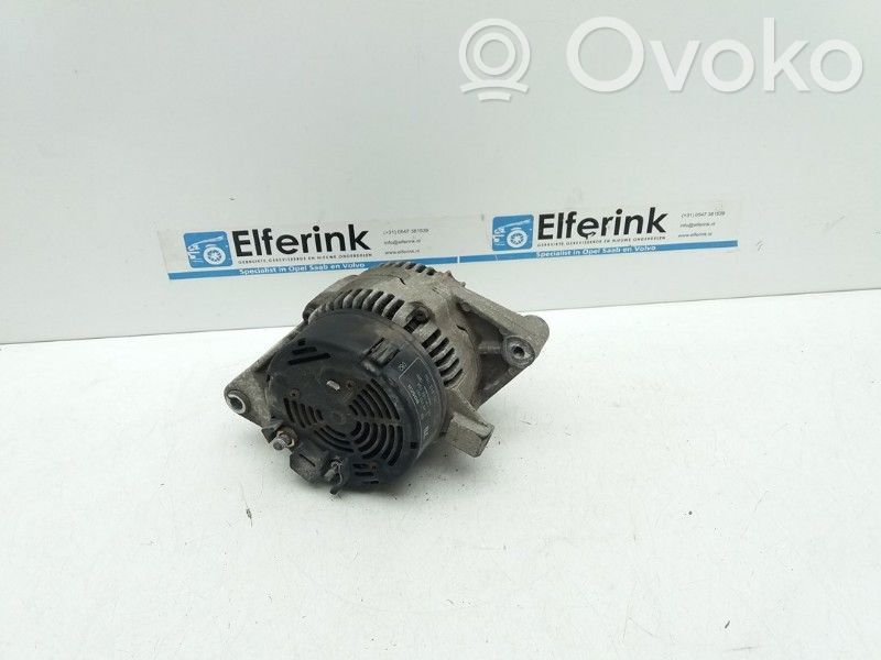 Opel Corsa B Alternador 