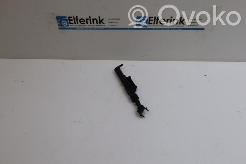 Volvo XC70 Dysza spryskiwacza lampy przedniej 