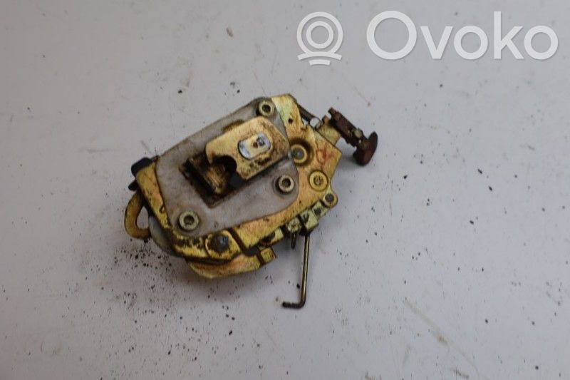 Saab 900 Front door cable line 