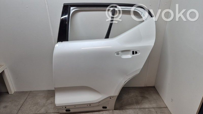 Volvo XC40 Puerta trasera 