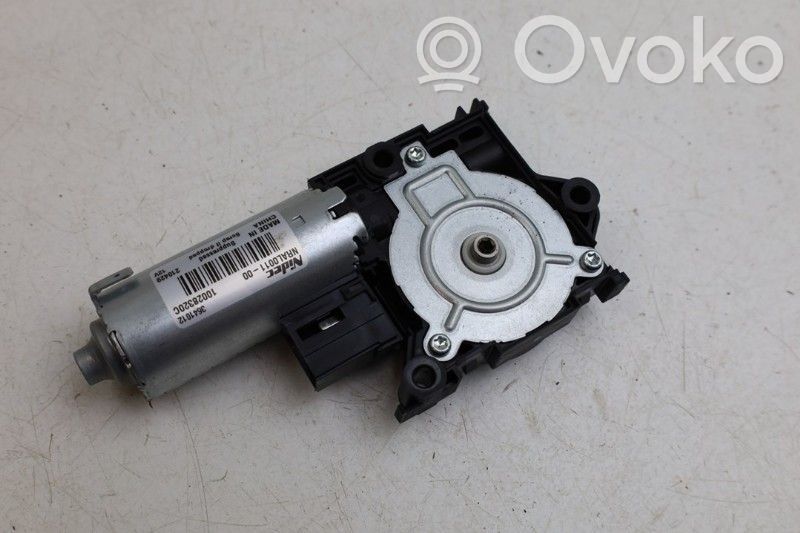 Lynk & co 01 Motor/actuator trapă 