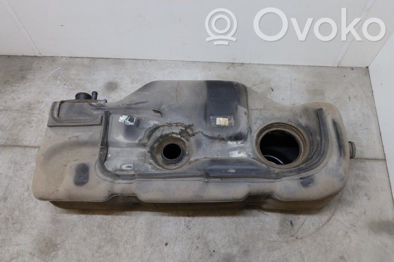 Depósito de combustible   8982126,8982126