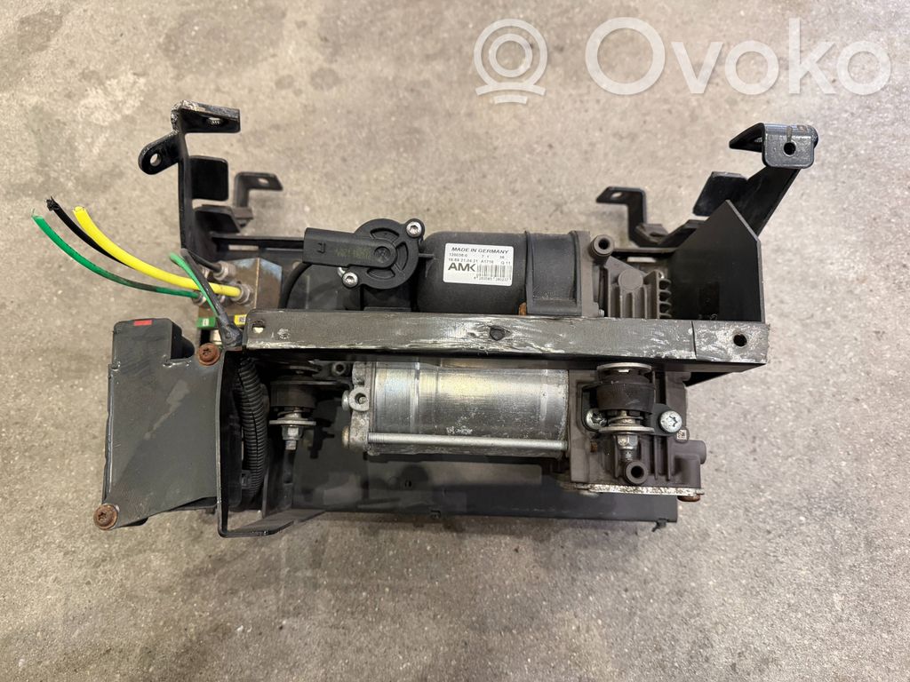 Mercedes-Benz Sprinter W907 W910 Ilmajousituksen kompressoripumppu 