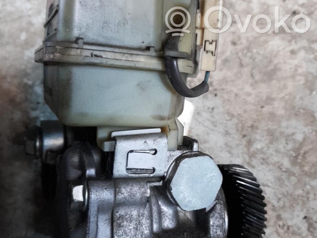 Power steering pump   GR3D32650B