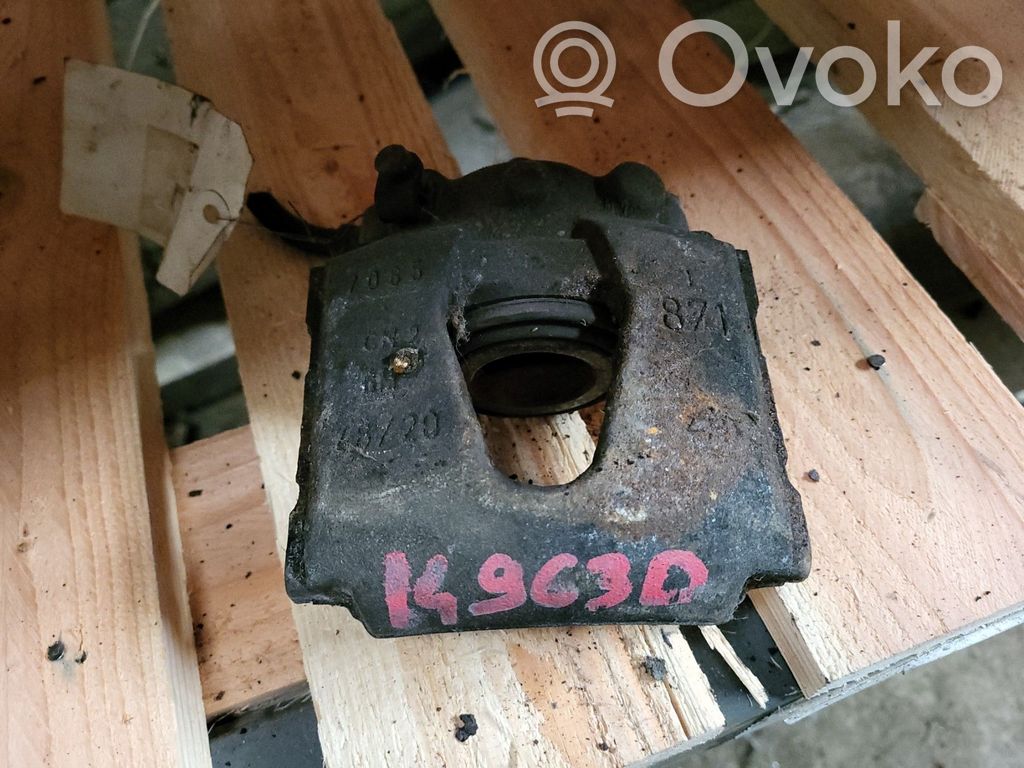 Opel Tigra A Etujarrusatula 