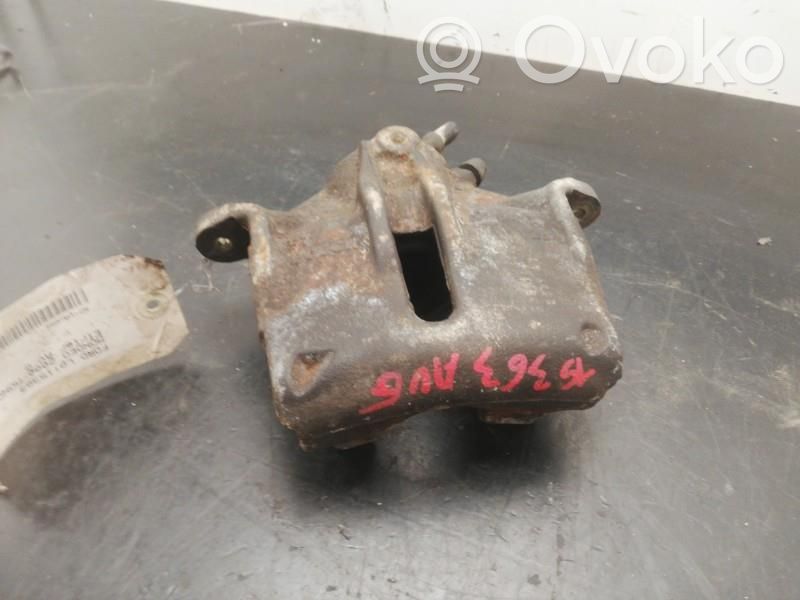 Ford Mondeo Mk III Zacisk hamulcowy przedni 