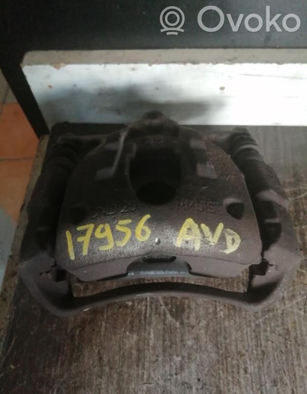 Opel Corsa C Étrier de frein avant 