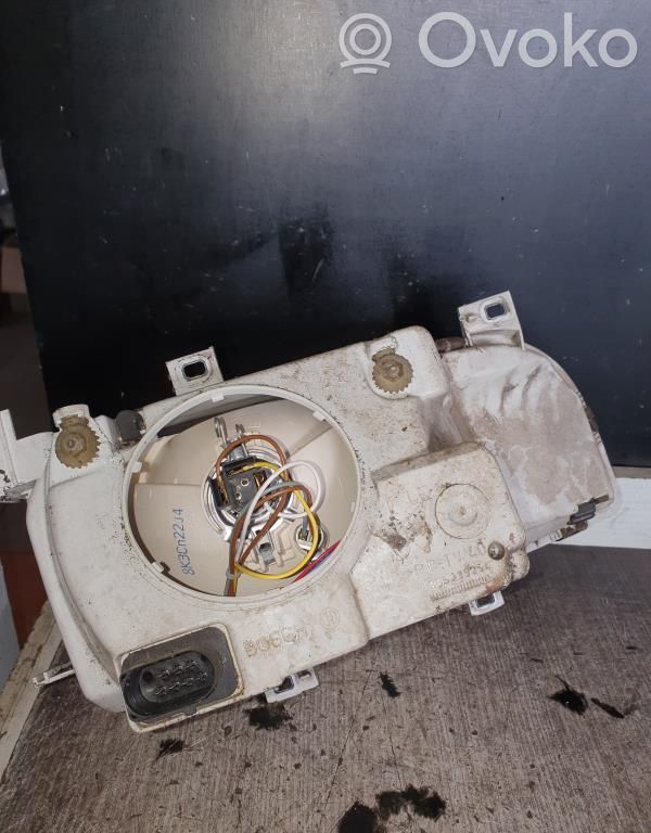 Headlight/headlamp   1005728