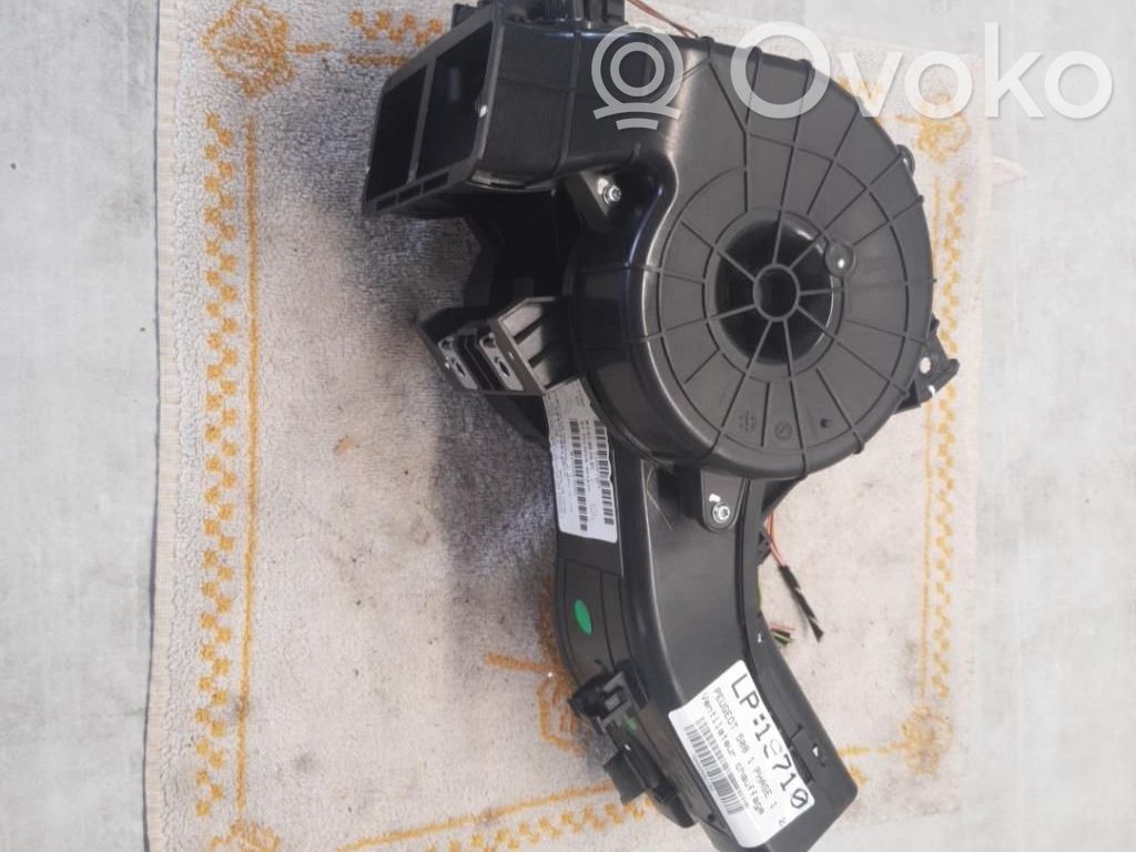 Peugeot 508 Wentylator nawiewu / Dmuchawa 