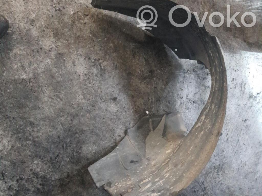 Alfa Romeo 147 Nadkole przednie 