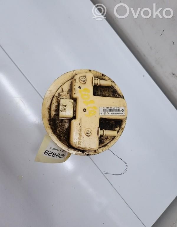 Renault Clio IV Bomba interna de combustible 