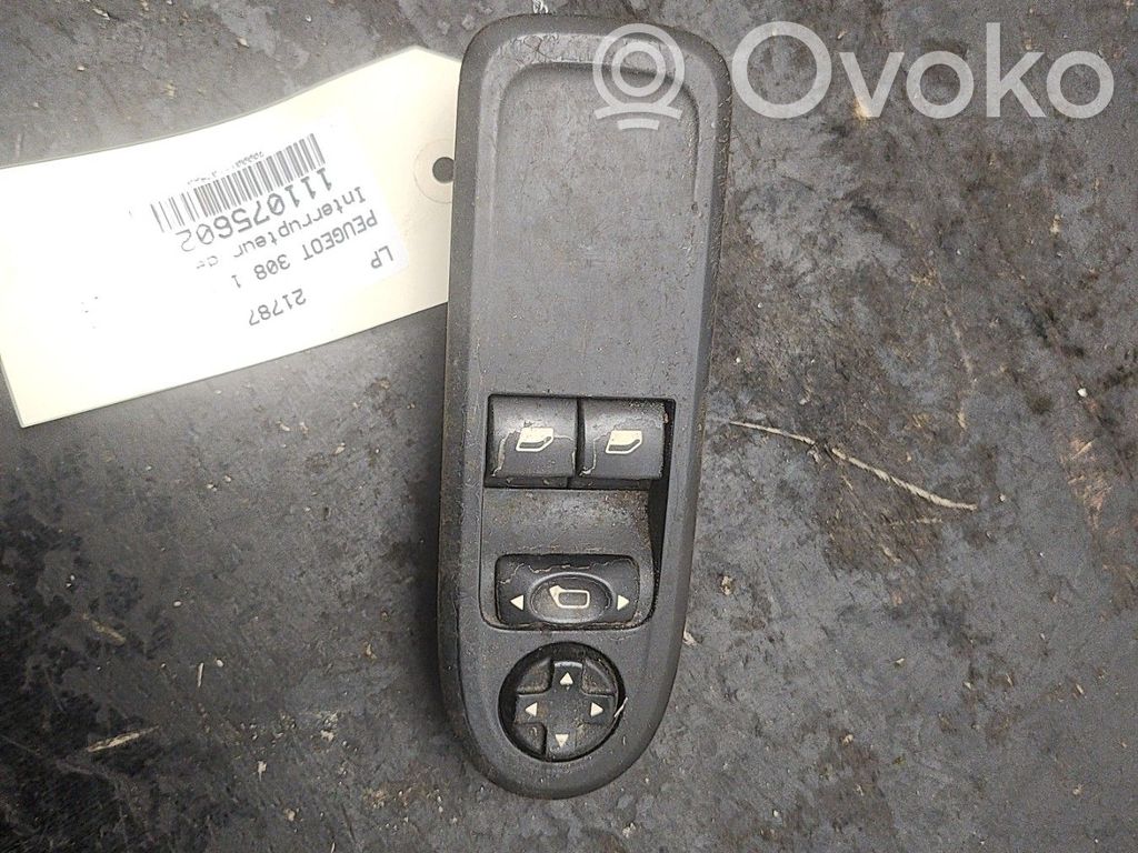 Peugeot 308 Electric window control switch 