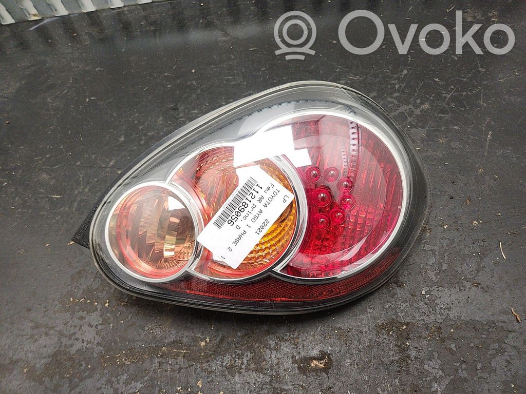 Toyota Aygo AB10 Lampă spate în caroserie 