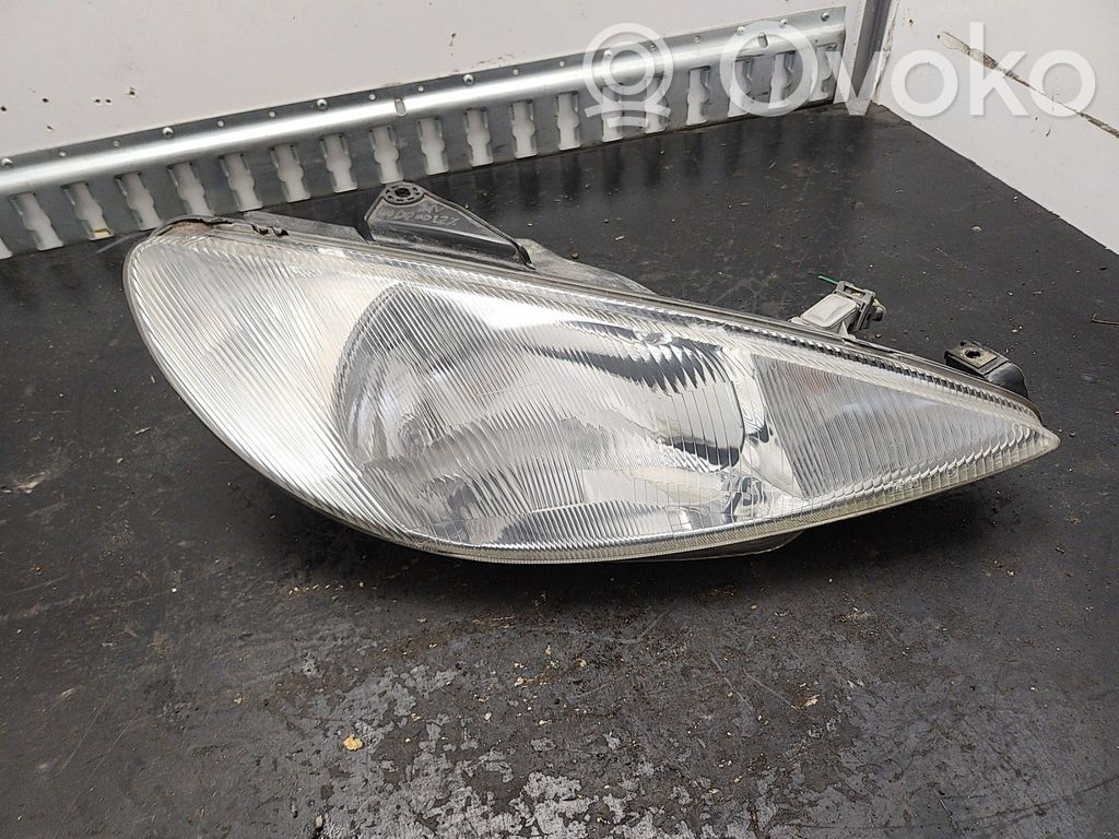 Peugeot 206 Headlight/headlamp 