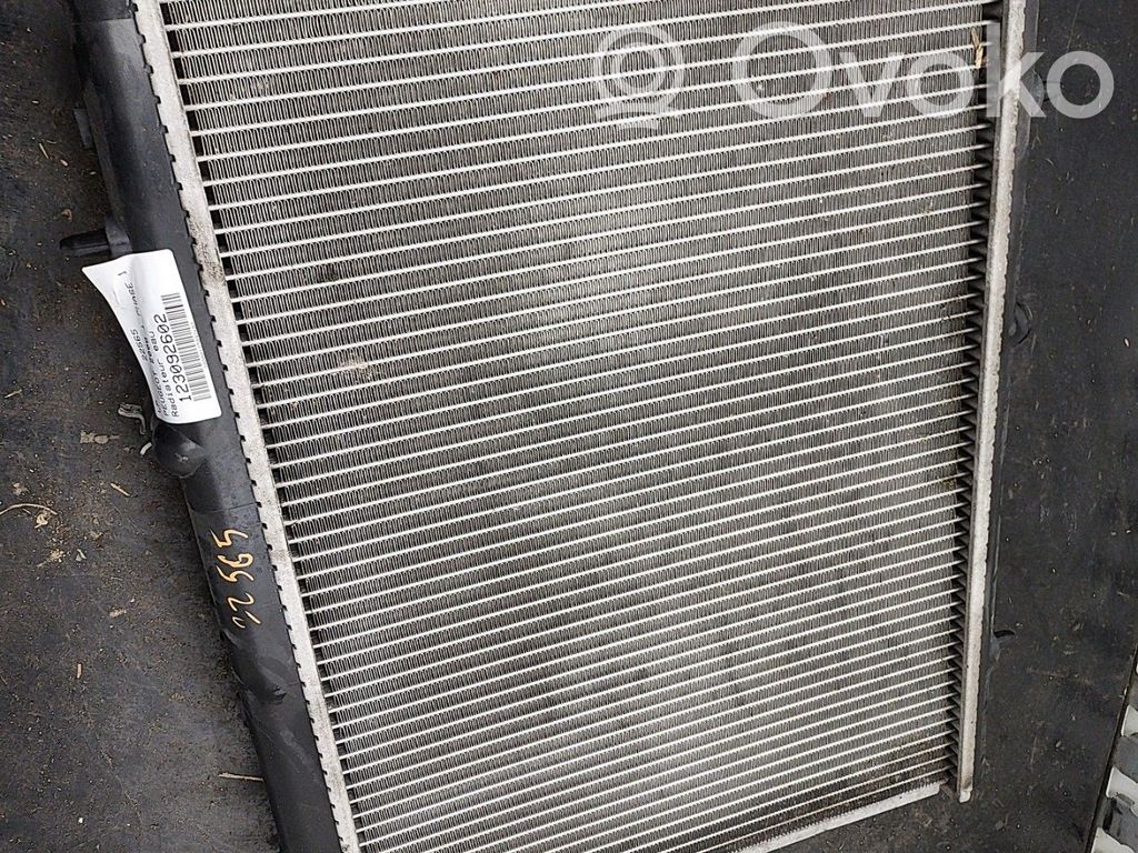 Peugeot 2008 I Radiateur de refroidissement 
