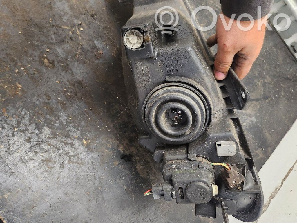 Peugeot 206 Headlight/headlamp 