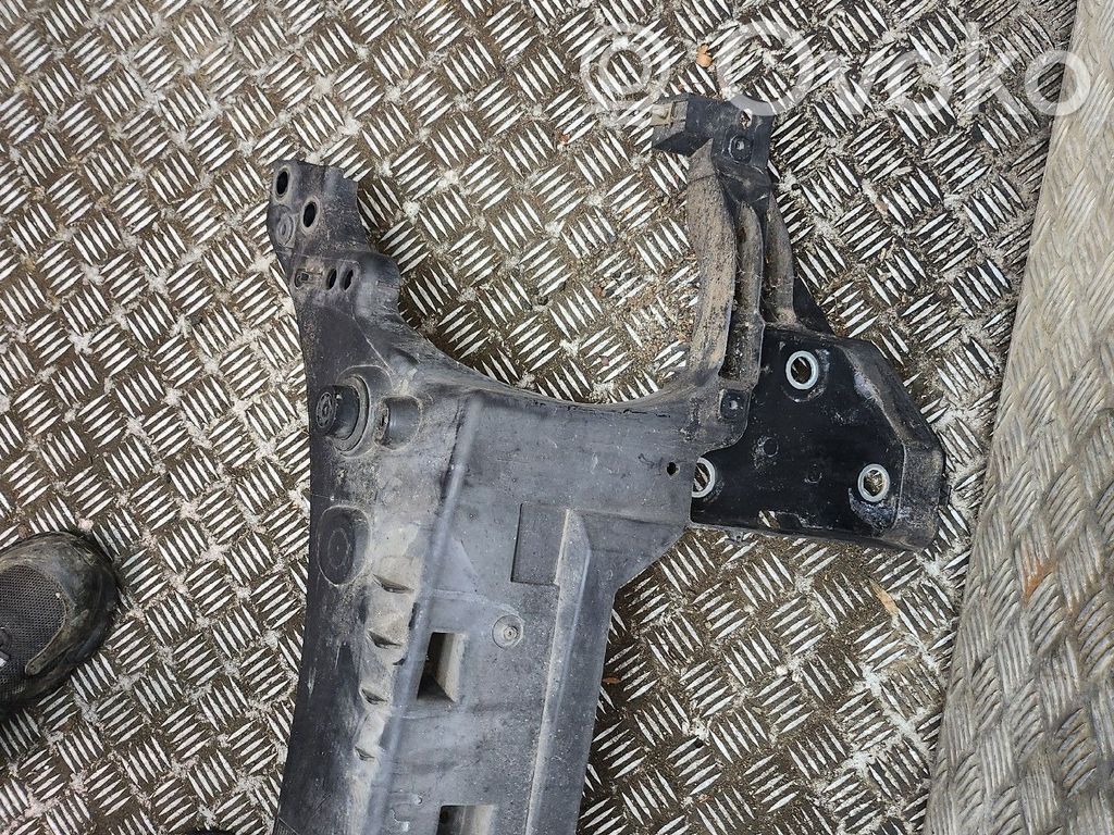 Renault Modus Radiatorių panelė 