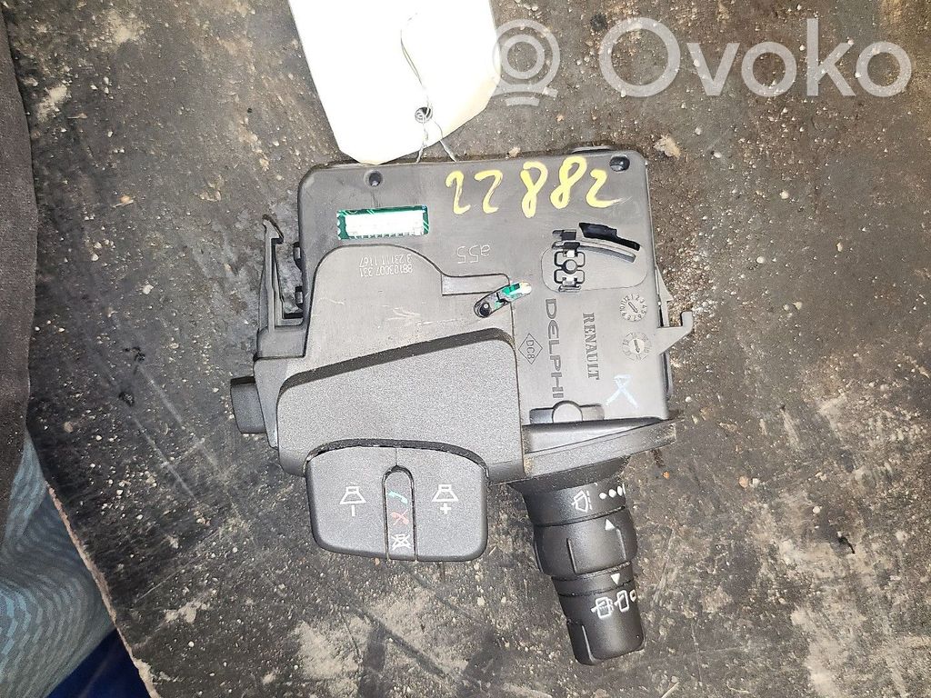 Renault Clio III Wiper control stalk 