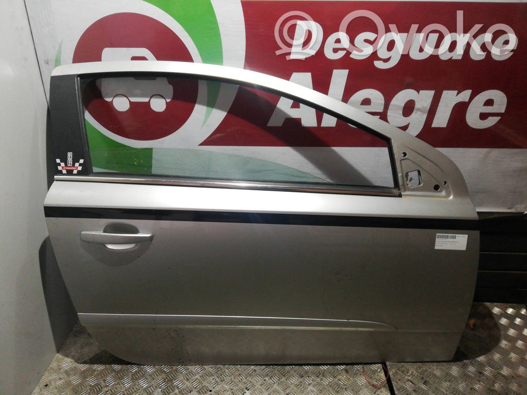 Puerta delantera   124612