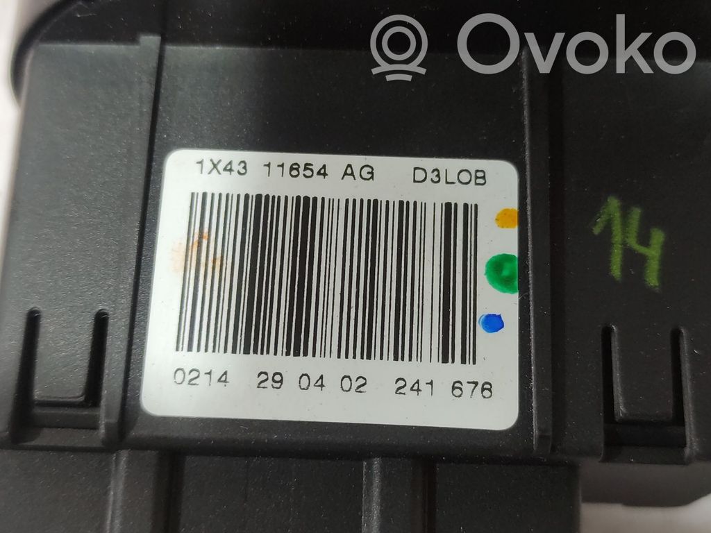 Jaguar X-Type Light switch 