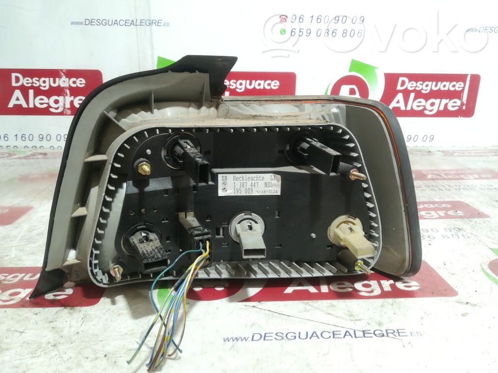 Rear/tail lights   1387447