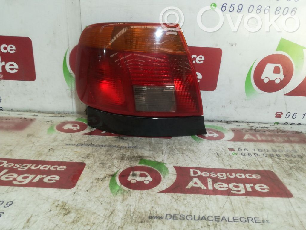 Audi A4 S4 B5 8D Luz trasera/de freno 