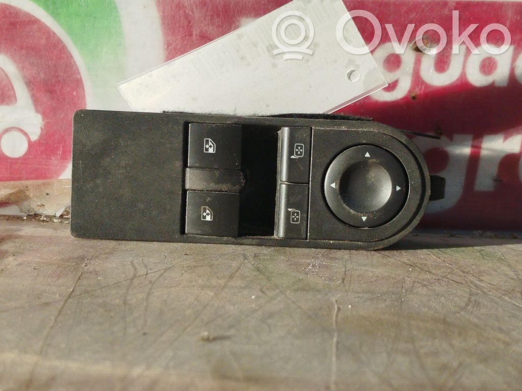 Electric window control switch   03459215
