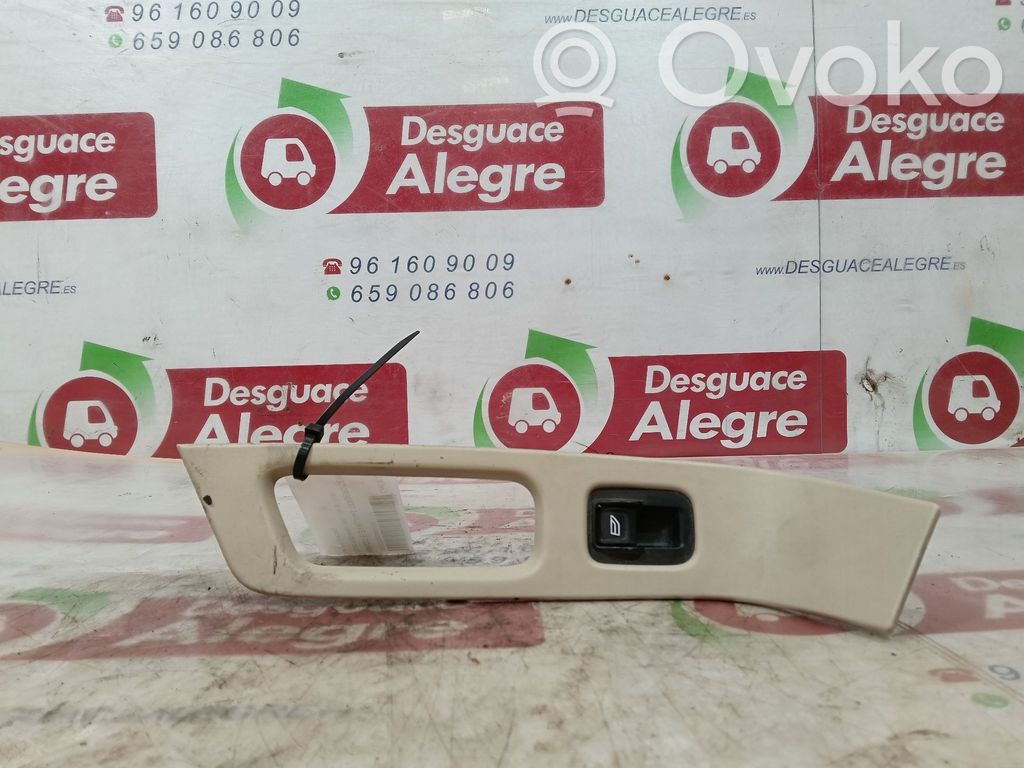 Volvo XC60 Electric window control switch