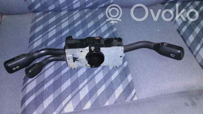 Audi 100 S4 C4 Interruttore/pulsante di controllo multifunzione