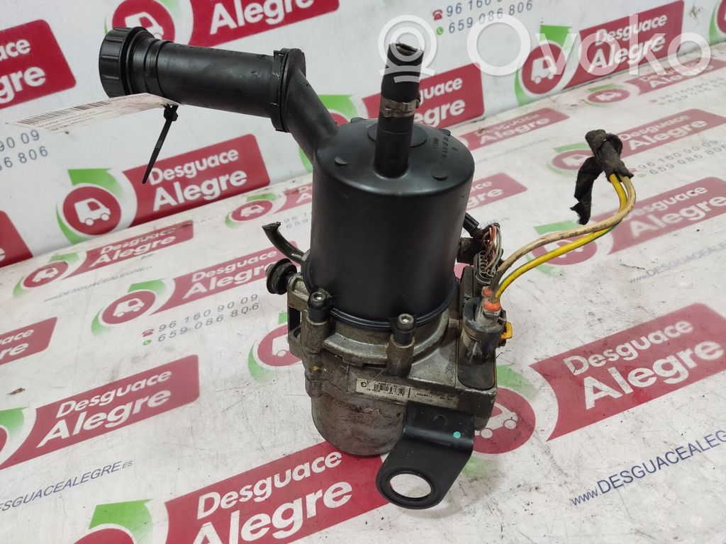 Pompă servodirecție   9680989480