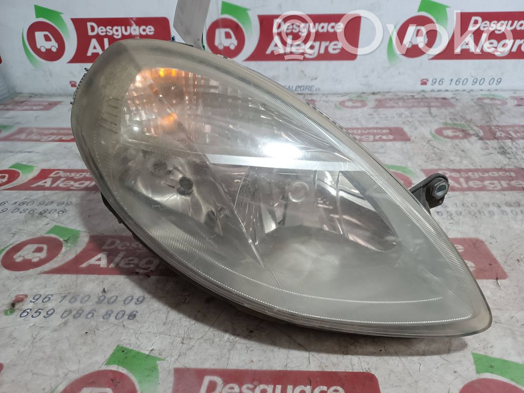 Etu-/Ajovalo   27053200R