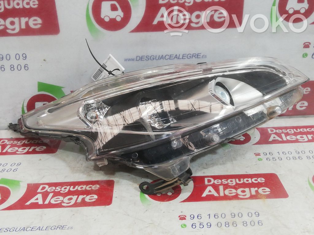 Peugeot 208 I Lampa przednia 