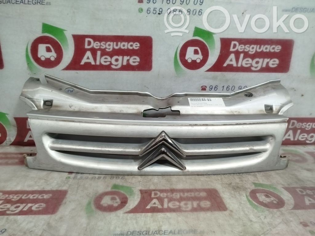 Citroen Berlingo Kühlergrill