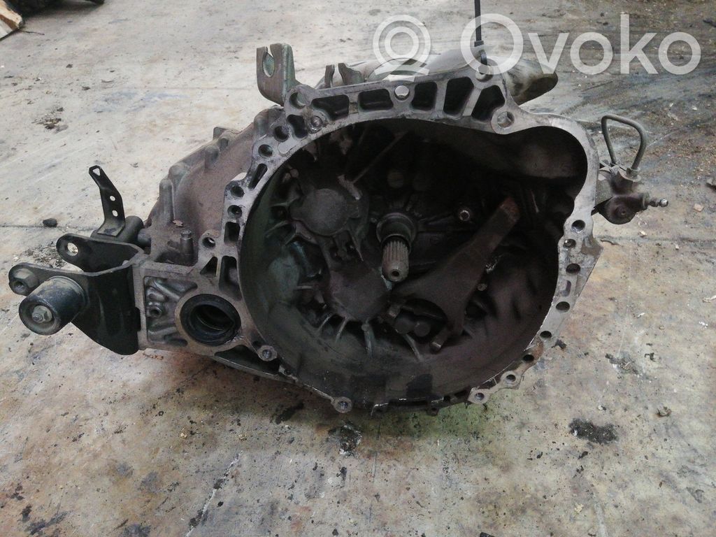 Toyota Auris 150 Manuaalinen 5-portainen vaihdelaatikko 