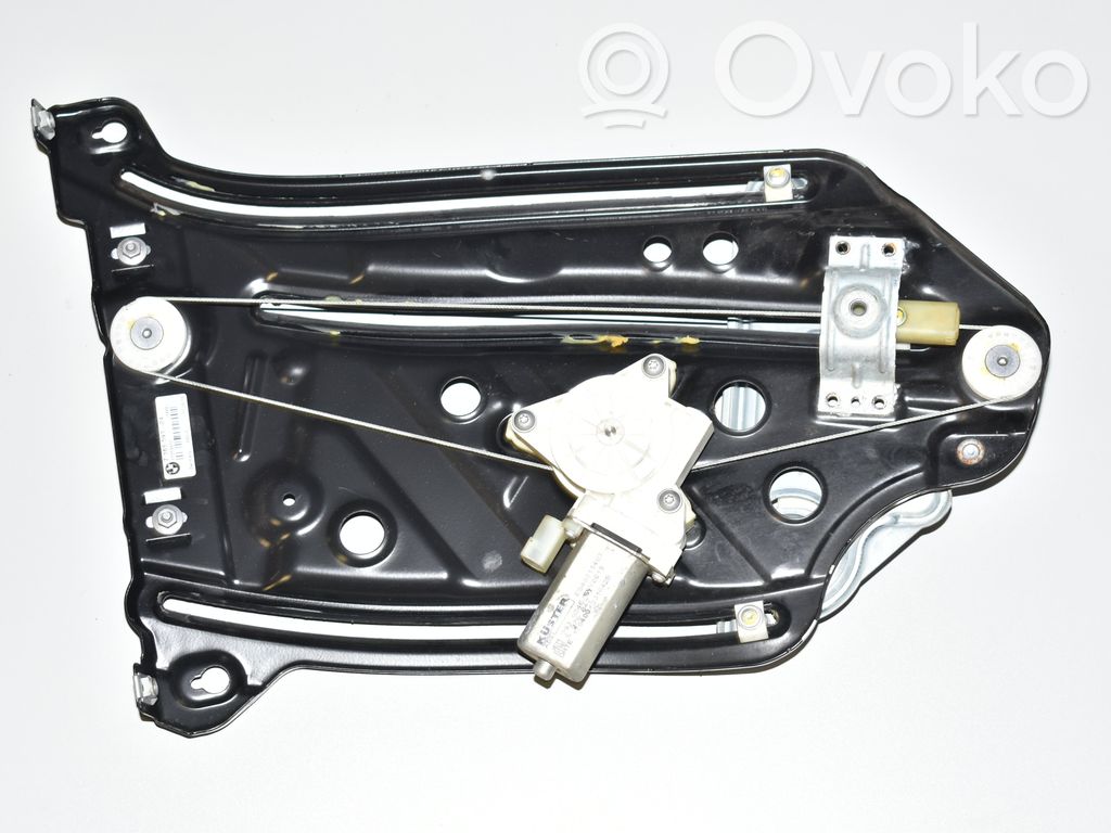 BMW 1 E82 E88 Rear door window regulator with motor 