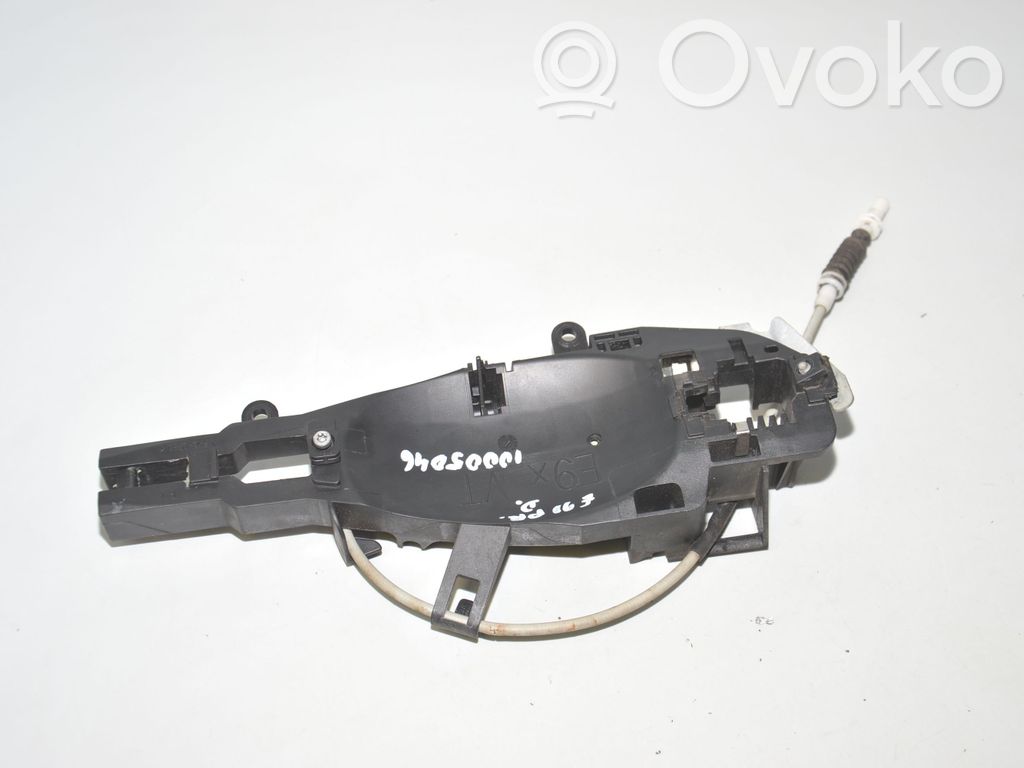 BMW 3 E90 E91 Front door exterior handle/bracket 