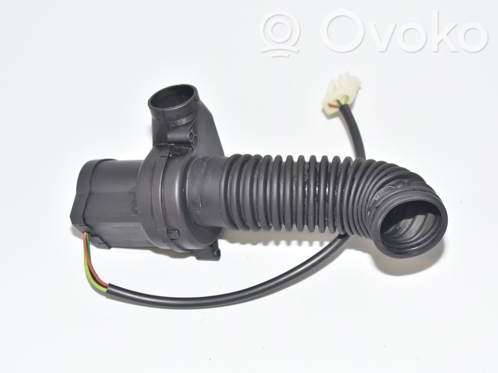 Dzinēja vadības bloka ventilators   1745182